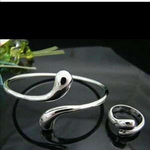 🌸 Bracelet Drop Bangle With ring